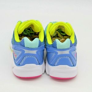 Fila Athletic Running Shoes 5M7W Cushioned Insole Fila Athletic Running Shoes 5M7W Cushioned Insole